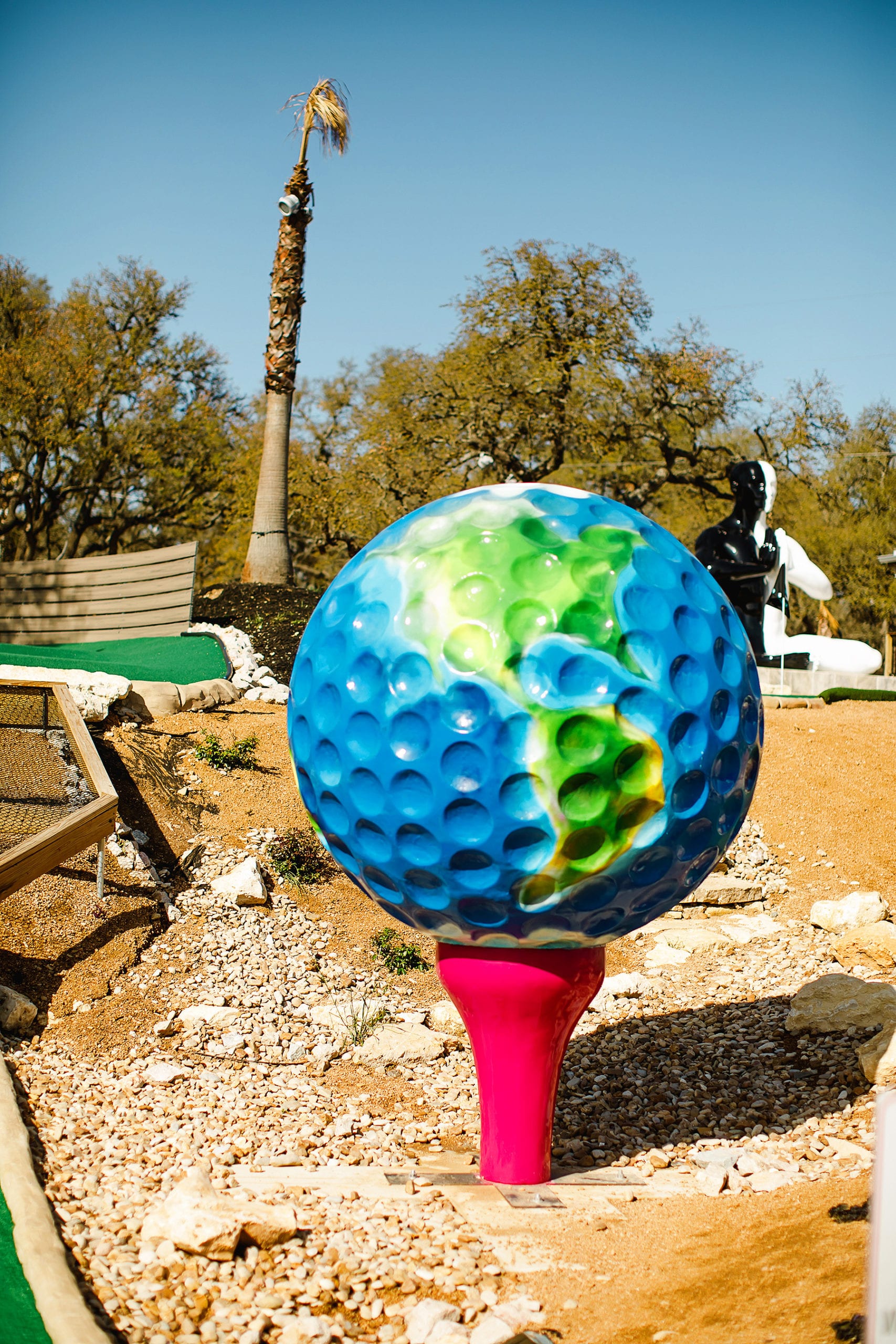 Sculpture at Dreamland outdoor mini golf in Dripping Springs