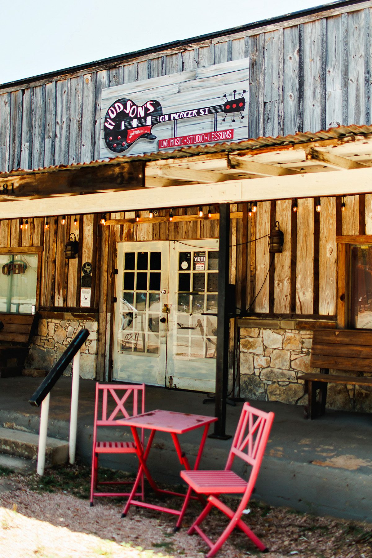 Hudsons on Mercer in Dripping Springs, Texas