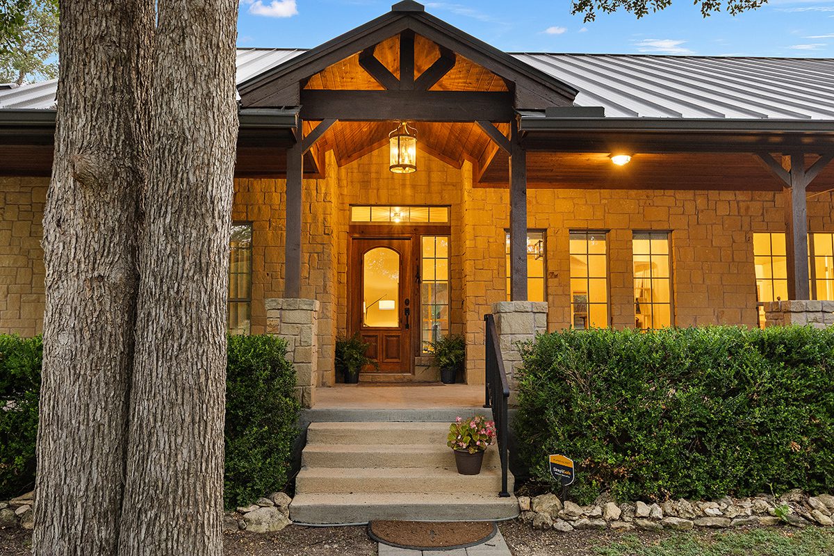 Dripping Springs #1 realtor Lauren Clark